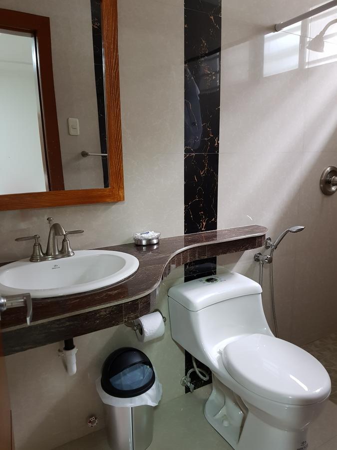 Hotel Apart Guayaquil Aeropuerto Eksteriør billede